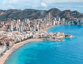Benidorm Expands its Smoke-Free Spaces with Accessible Beaches and Children's Areas